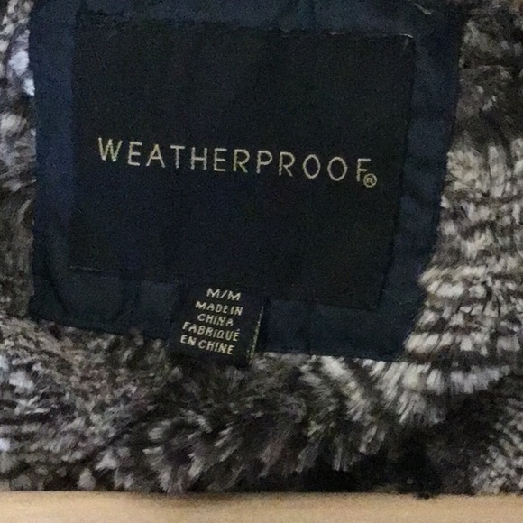 Weatherproof EUC blue/black poly fill long jacket, faux fur lining. - Picture 11 of 16